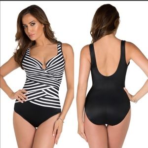 Miraclesuit | Escape Striped One Piece Underwire Swimsuit